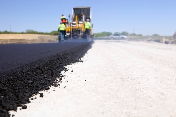 Best Driveway Paving Company  in Lewiston, UT